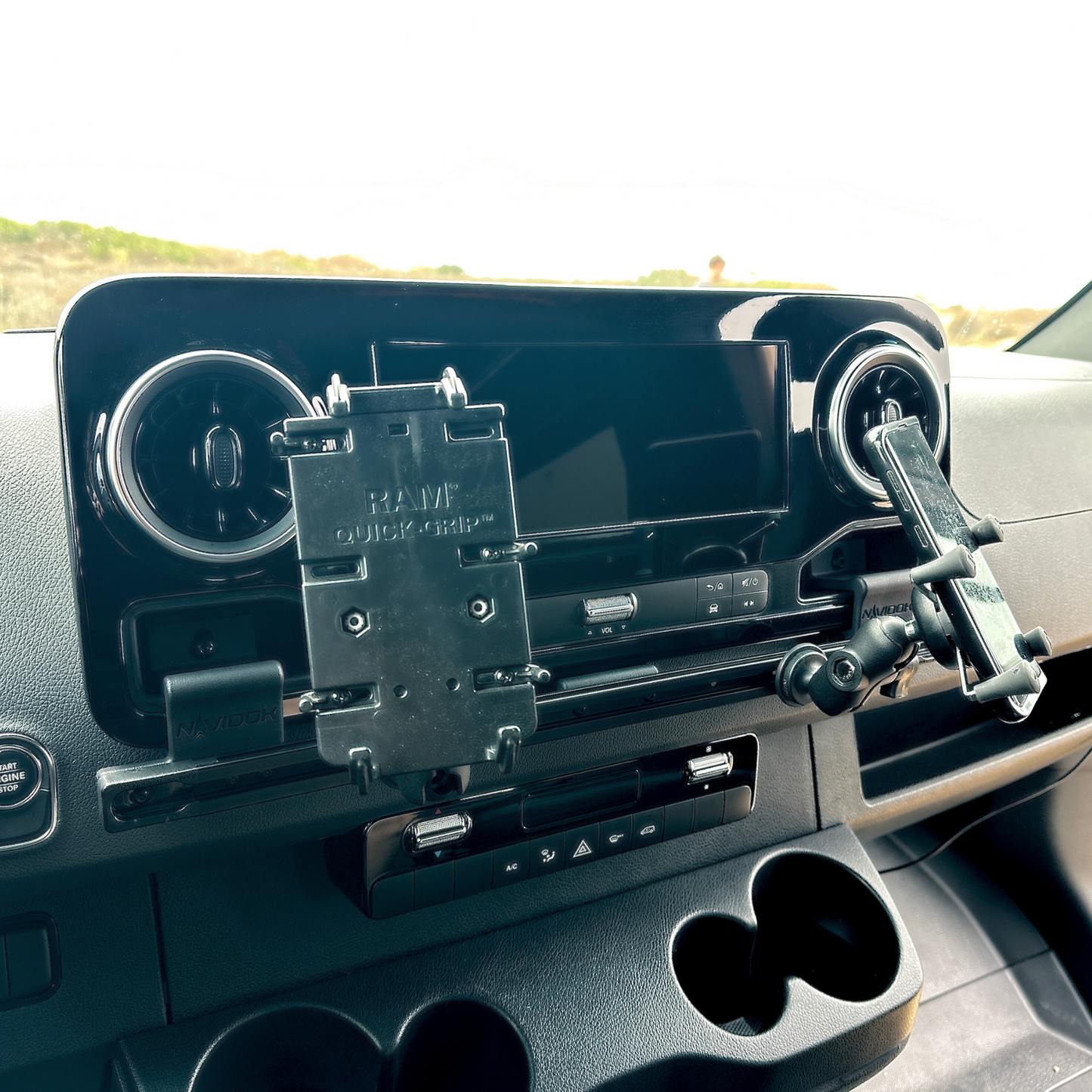 NAVIDOK Overlander - Mercedes Sprinter Dash Mount