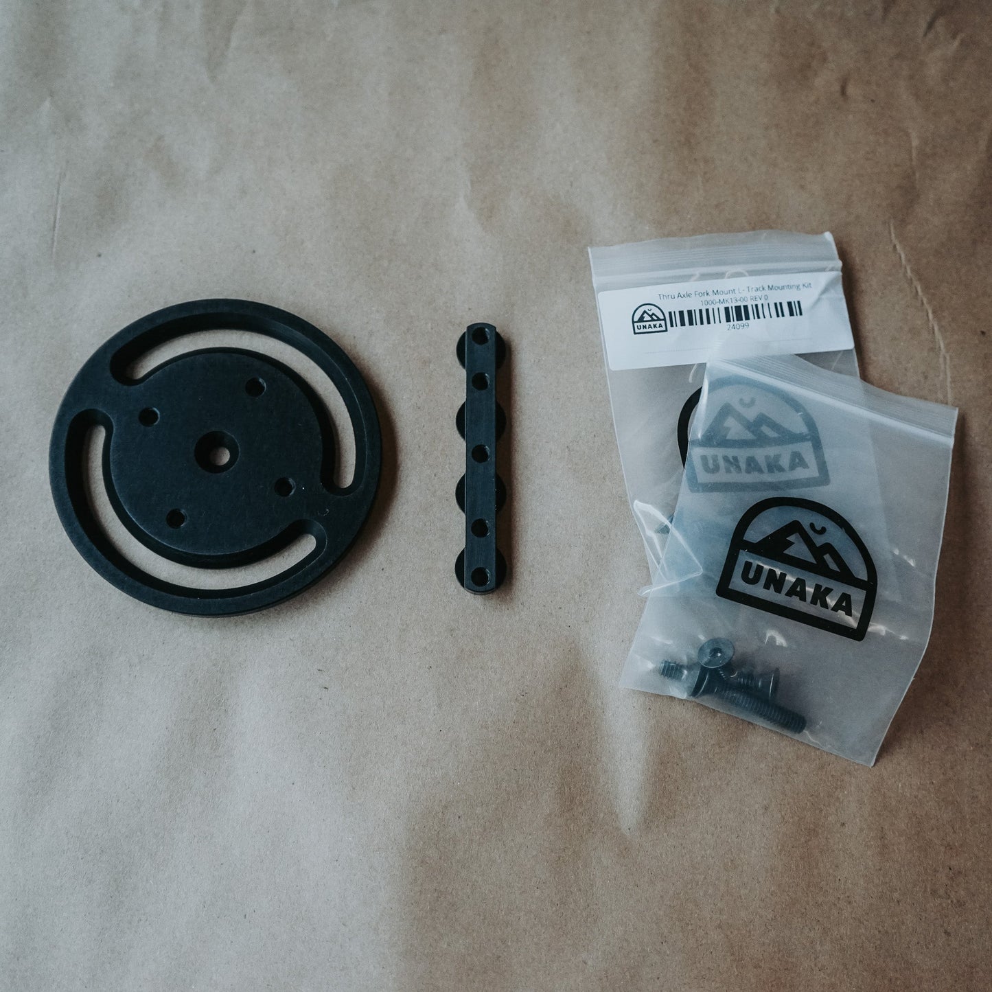 Unaka - Thru Axle Mounting Kit